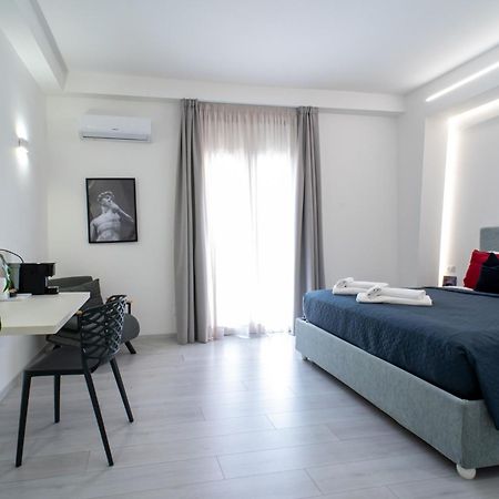 Affittacamere Mani - Camere Con Bagno Privato Гела Экстерьер фото
