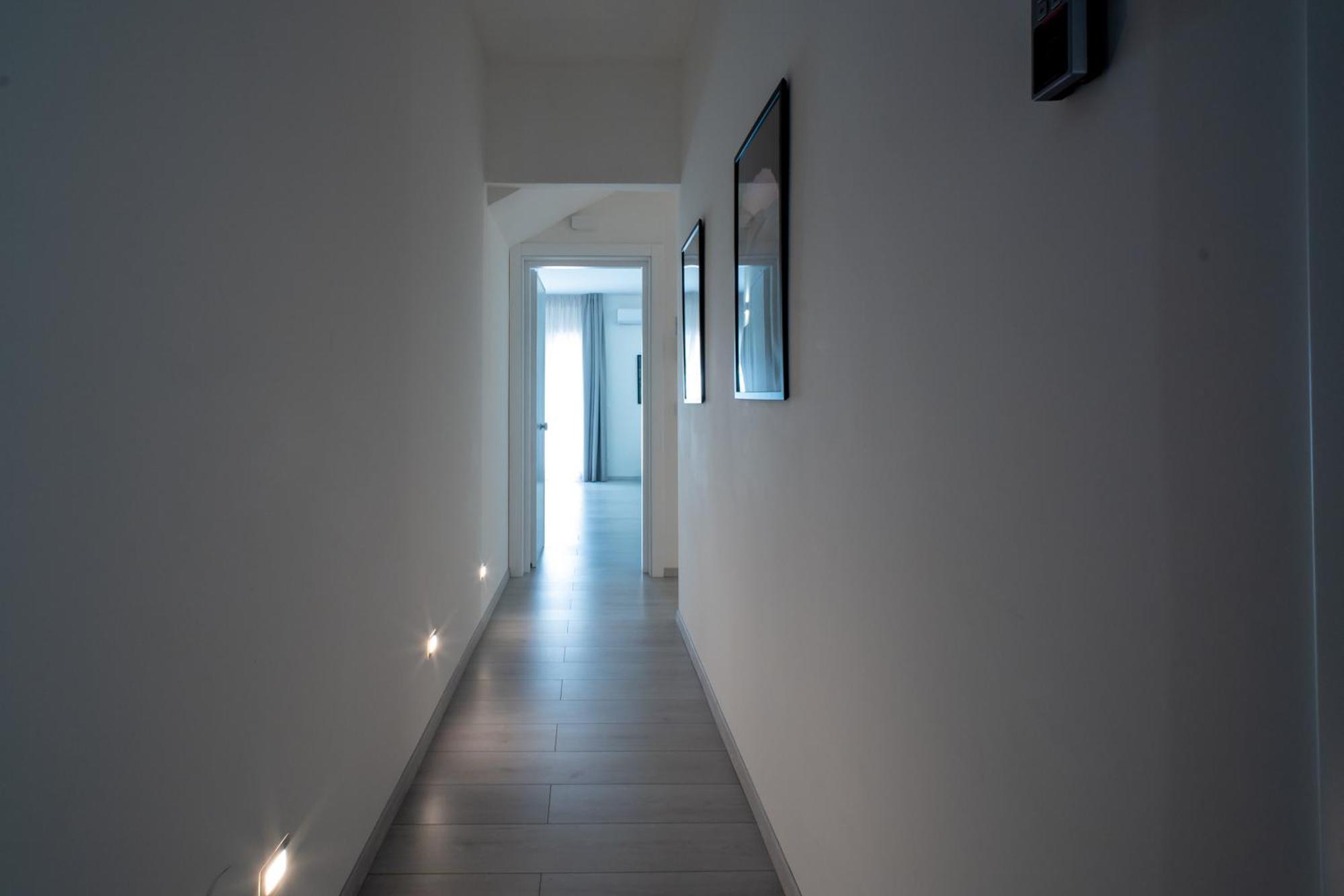 Affittacamere Mani - Camere Con Bagno Privato Гела Экстерьер фото