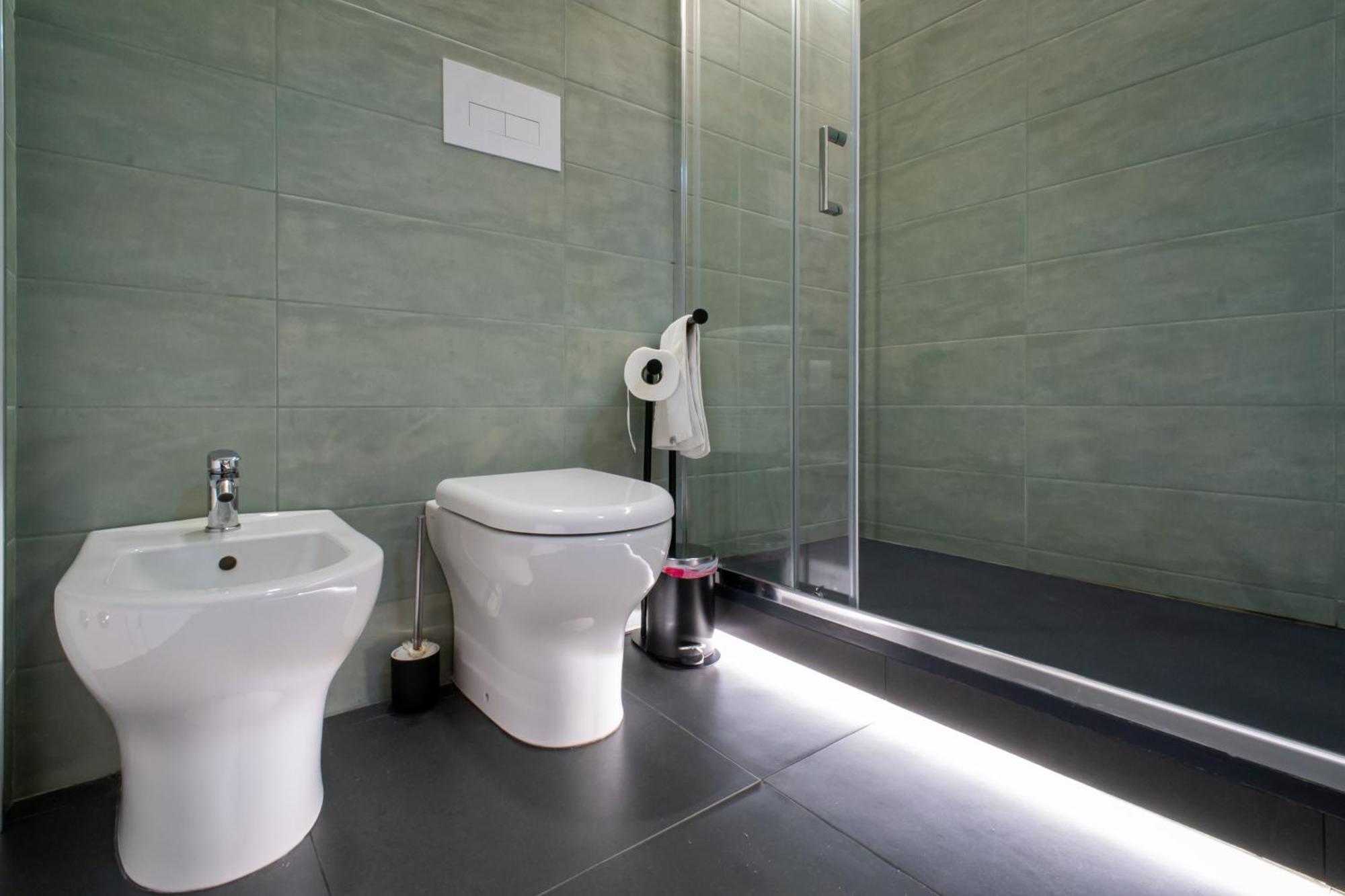 Affittacamere Mani - Camere Con Bagno Privato Гела Экстерьер фото